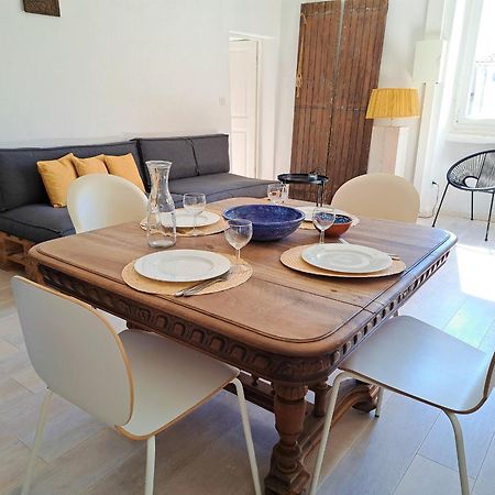Gites Noulou, Appartementen In Saint-Denis מראה חיצוני תמונה